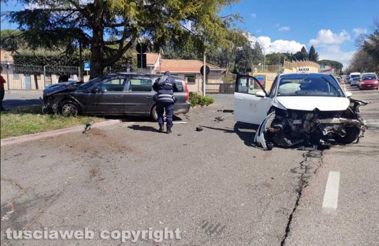 Viterbo - Incidente sulla Cimina 