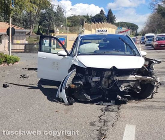 Viterbo - Incidente sulla Cimina 