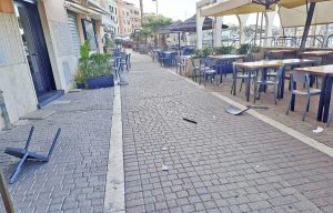 Civitavecchia - Vandalismo al Pirgo