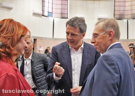 Matteo Renzi a Civitavecchia con la Tidei e Poletti
