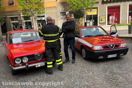 Motori - Il raduno "Auto in divisa"