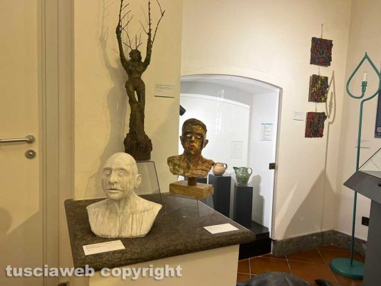 Viterbo - L'inaugurazione di Forme e colori nella terra di Tuscia