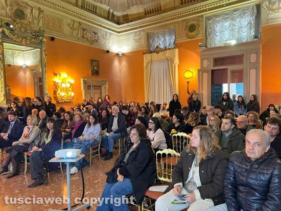 Viterbo - L'inaugurazione di Forme e colori nella terra di Tuscia