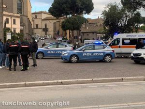 Viterbo - Maxirissa al Sacrario - Carabinieri, polizia e 118 sul posto