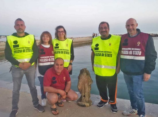 Civitavecchia - La statua trovata alla Marina