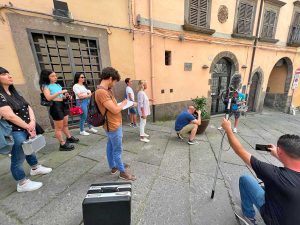 Gli allievi durante le riprese in esterna
