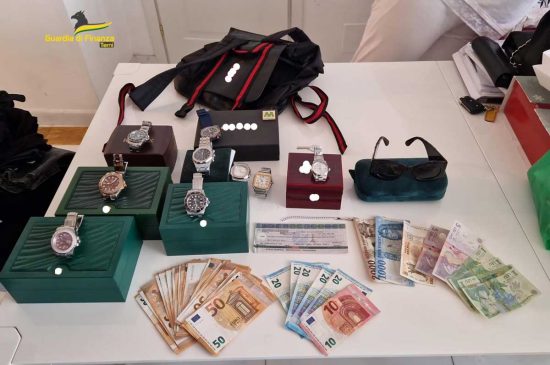 Terni - Beni sequestrati dalla guardia di finanza