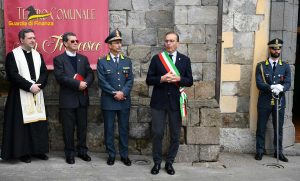 Bolsena - Corpus domini - Quadro floreale con l'immagine di San Matteo - Cerimonia d'inaugurazione