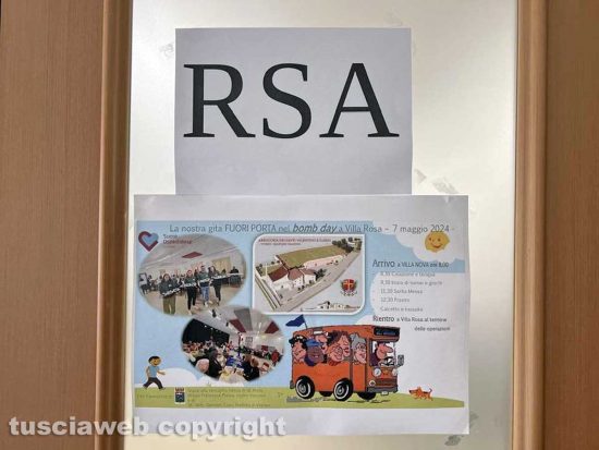 Viterbo - La locandina che pubblicizzava l’evacuazione di Villa Rosa