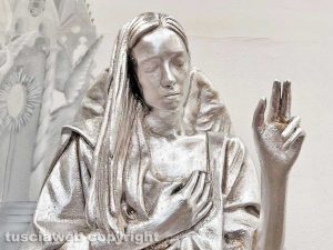 Viterbo - Una statua di Dies Natalis