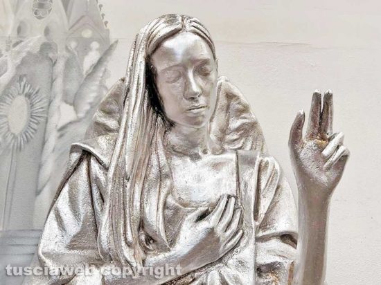 Viterbo - Una statua di Dies Natalis