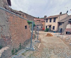 Canale Monterano - Via dei Monti - La zona dell'esplosione sgomberata dalle macerie