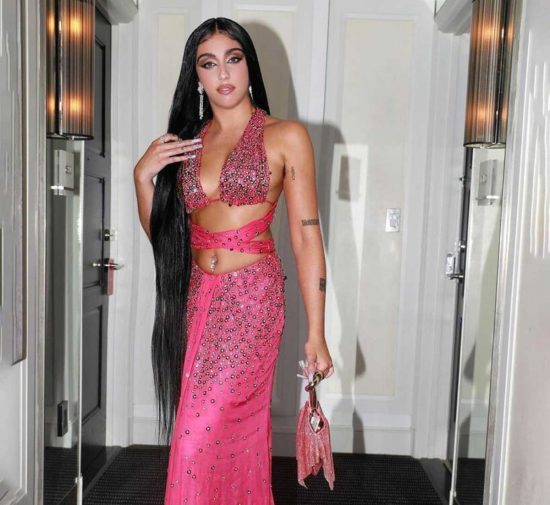 Lourdes Leon, figlia di Madonna, con una borsa di Benedetta Bruzziches