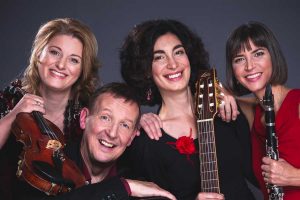 La "A Mekhaye Klezmer ensemble"