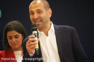 Viterbo - Il Pinocchio di Collodi regalato alle scuole elementari - Donate 3000 copie - La presentazione all'Unitus - L'imprenditore Luca Provvedi