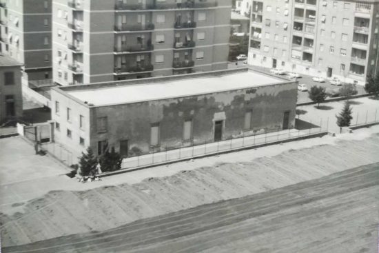 L'oratorio di via Oslava nel 1970 con ancora un solo piano