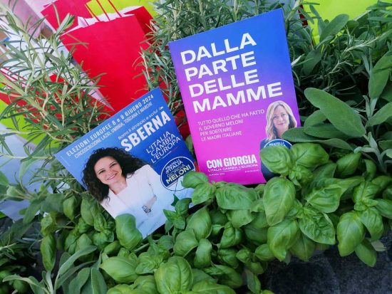 Viterbo - Antonella Sberna incontra i cittadini nel giorno della Festa della mamma
