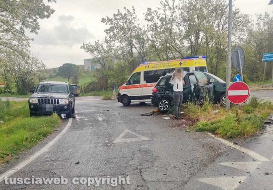 Viterbo - L'incidente in strada Ombrone