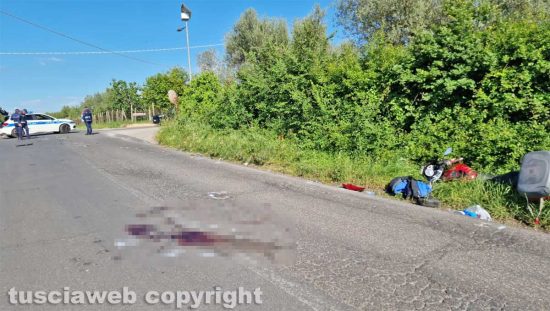 Viterbo - Incidente in strada Acquabianca