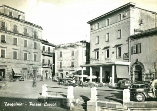 Tarquinia - Piazza Cavour