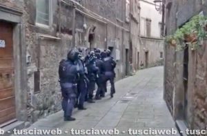 Maxioperazione contro la mafia turca - La polizia in azione a Bagnaia - Arrestato Baris Boyun