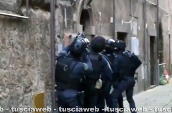Maxioperazione contro la mafia turca - La polizia in azione a Bagnaia - Arrestato Baris Boyun