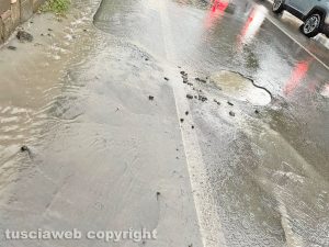 Viterbo - Via Garbini dopo qualche minuto di pioggia