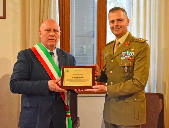 Monte Romano - Il conferimento della cittadinanza onoraria all'80esimo Reggimento Roma