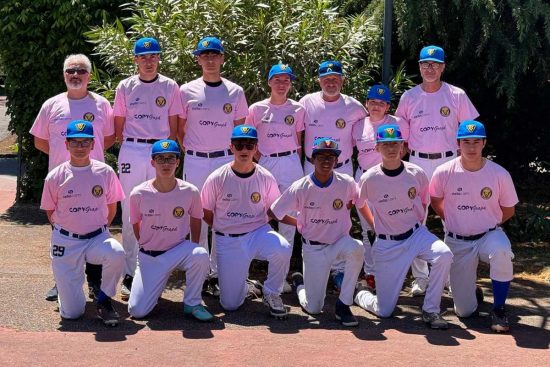 Sport - Baseball - Stella carni - L'under 15 con la casacca rosa