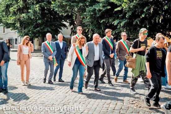 Vetralla - La festa di "Giovani e Colori" targata associazione Juppiter