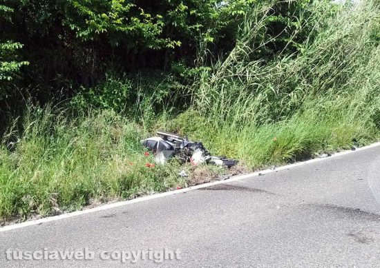 Montefiascone - Moto contro pullman