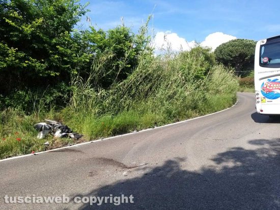 Montefiascone - Moto contro pullman