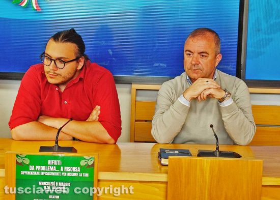 Civitavecchia - La conferenza stampa sul nuovo sistema per la gestione rifiuti
