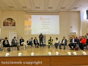 Viterbo - L'incontro sulla sicurezza al Da Vinci