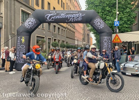 Viterbo - Sesta edizione di Distinguished Gentleman’s Ride