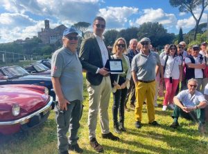 Sutri - Primo raduno nazionale di auto d’epoca Triumph Spit Fire