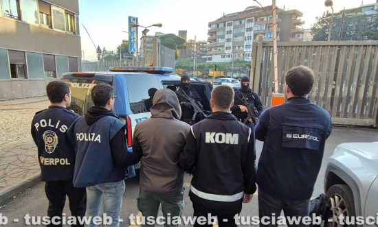 Mafia turca - A Viterbo la cattura del boss Baris Boyun