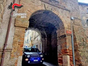 Casperia - Arrestato un 20enne e denunciato un suo coetaneo per detenzione di stupefacenti a fini di spaccio