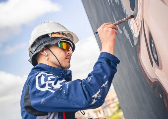 Il murale La Fenice realizzato da Faziarte a Bagnaia