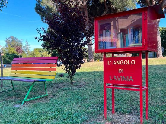 Capranica - Una casetta del libro dell'associazione Lavinia para la vida