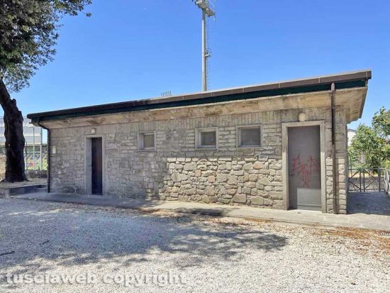 Viterbo - Pratogiardino Lucio Battisti - I bagni pubblici