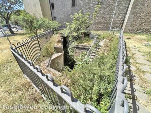 Viterbo - I bagni pubblici di piazza della Rocca