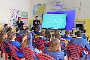 Incontri nelle scuole della polizia postale