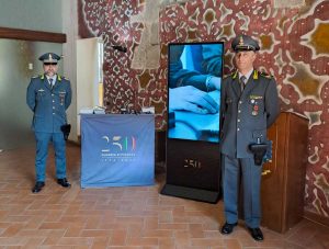 Bolsena - Guardia di finanza - Corpus Domini con la riproduzione floreale dell’immagine di San Matteo