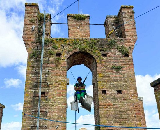 Siena - Edilizia alternativa prima dell'intervento a piazza del Campo