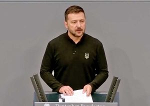 Berlino - L'intervento di Volodymyr Zelensky al Bundestag
