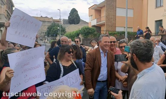 Tarquinia - Sposetti festeggia la vittoria a Tarquinia