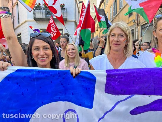 Viterbo - TusciaPride - Alessandra Maiorino e Carolina Morace