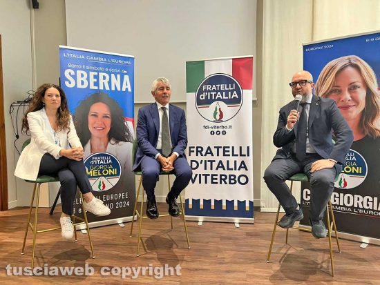 Da sinistra: Antonella Sberna, Andrea Abodi e Mauro Rotelli