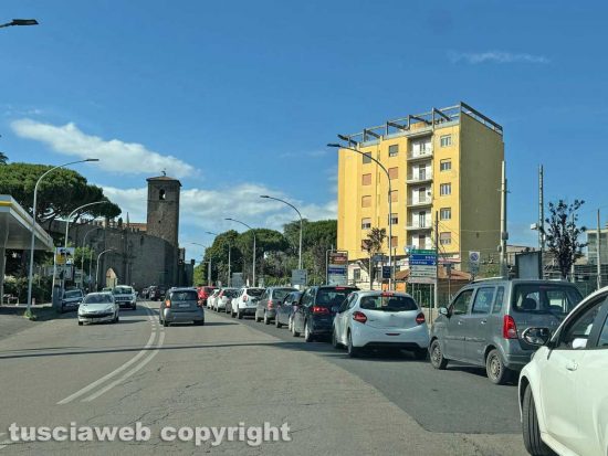 Viterbo - Passa la Mille Miglia e il traffico va in tilt